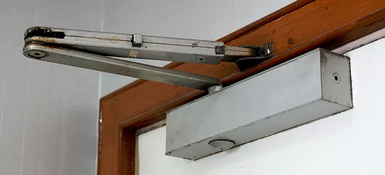 Door Closer Setup in Ruskin, FL