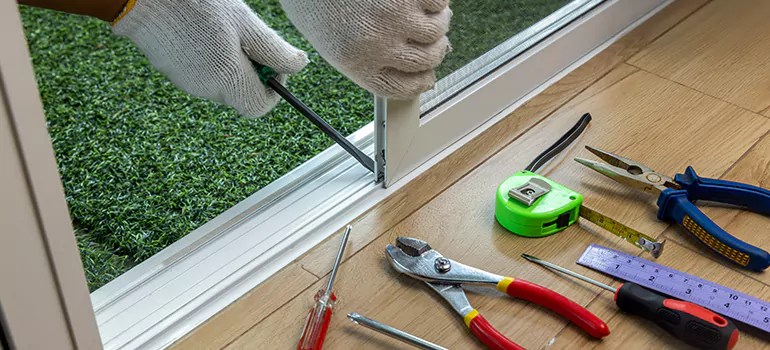 Window Hinge Repair in Ruskin, FL
